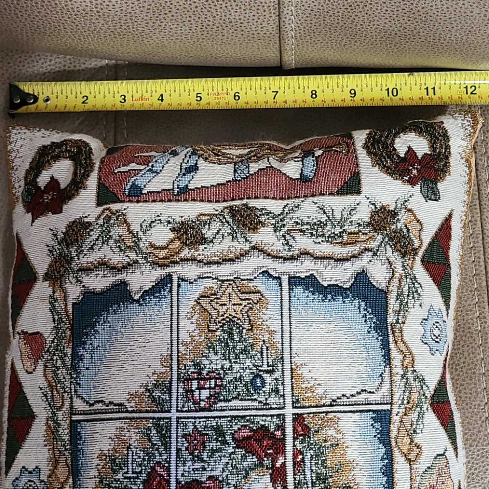 Christmas Throw Pillow Tree Scene Joy Season Burgundy Gold Lamé 12 x 16 Vintage - Picture 9 of 9